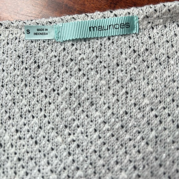 🌻Maurice’s top, Size Small🌻 - Picture 3 of 4